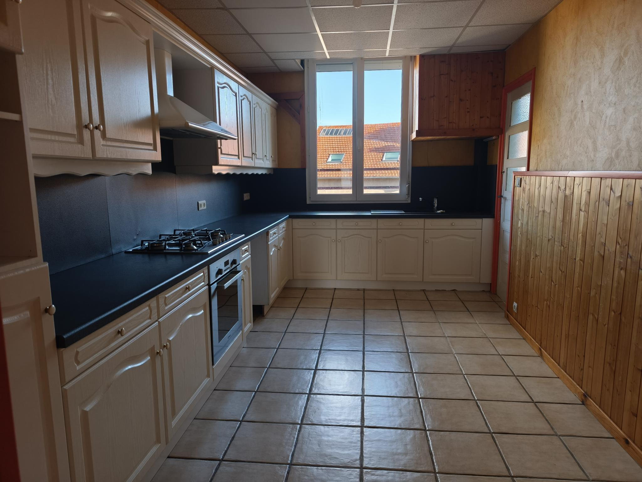 Apartment 6 pièces · 170.00 m² à Charmes